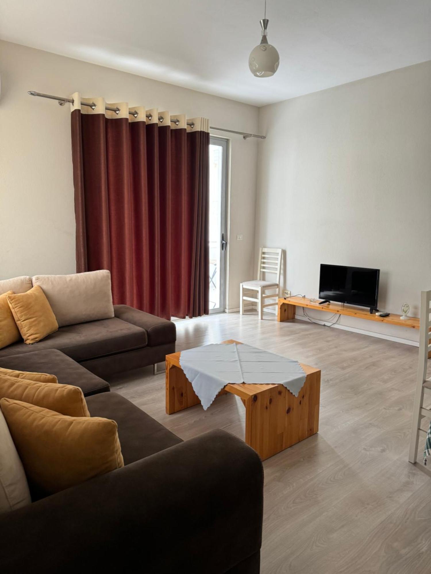 Violet's Boutique Apartments Saranda Extérieur photo