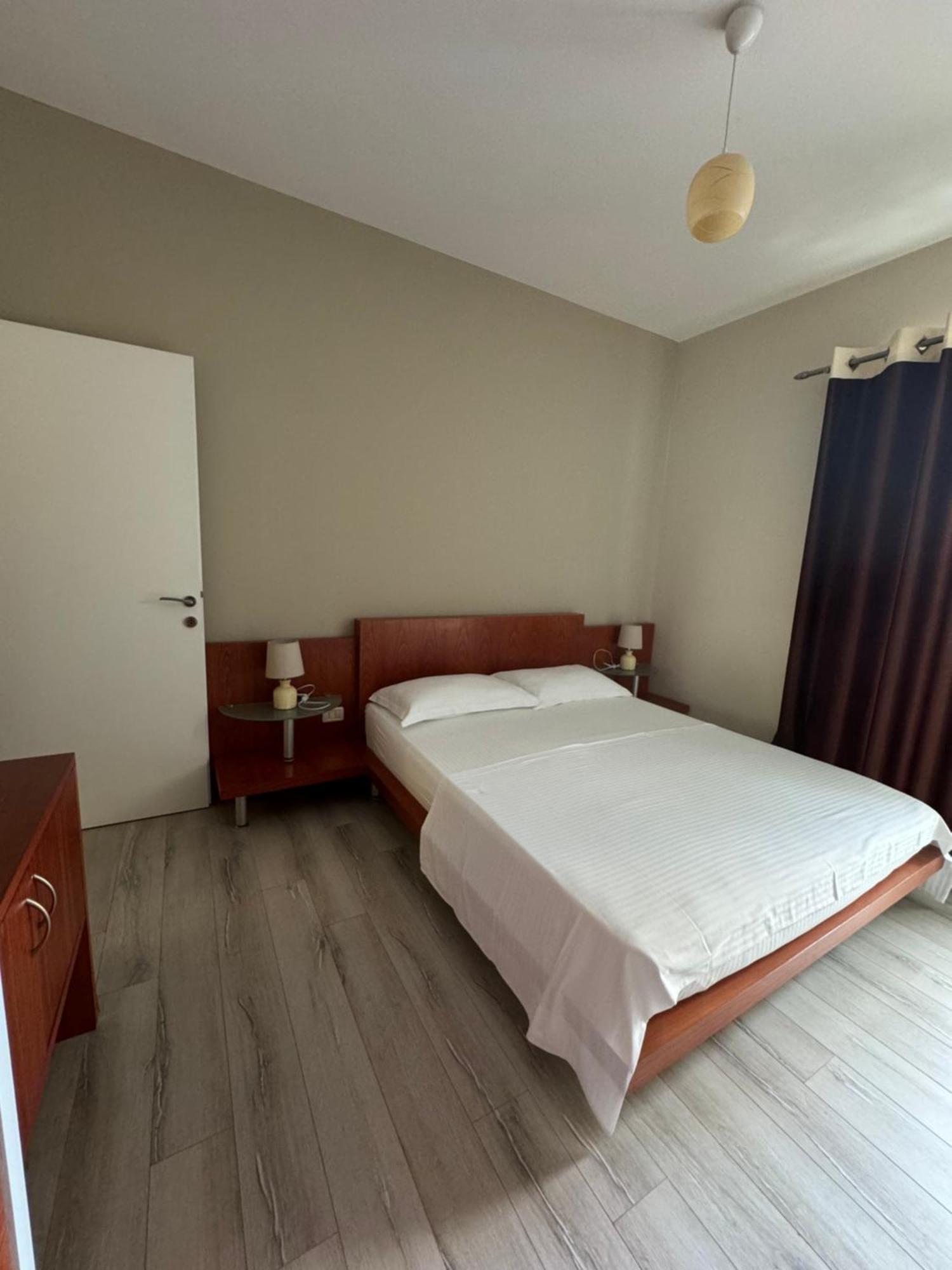 Violet's Boutique Apartments Saranda Extérieur photo