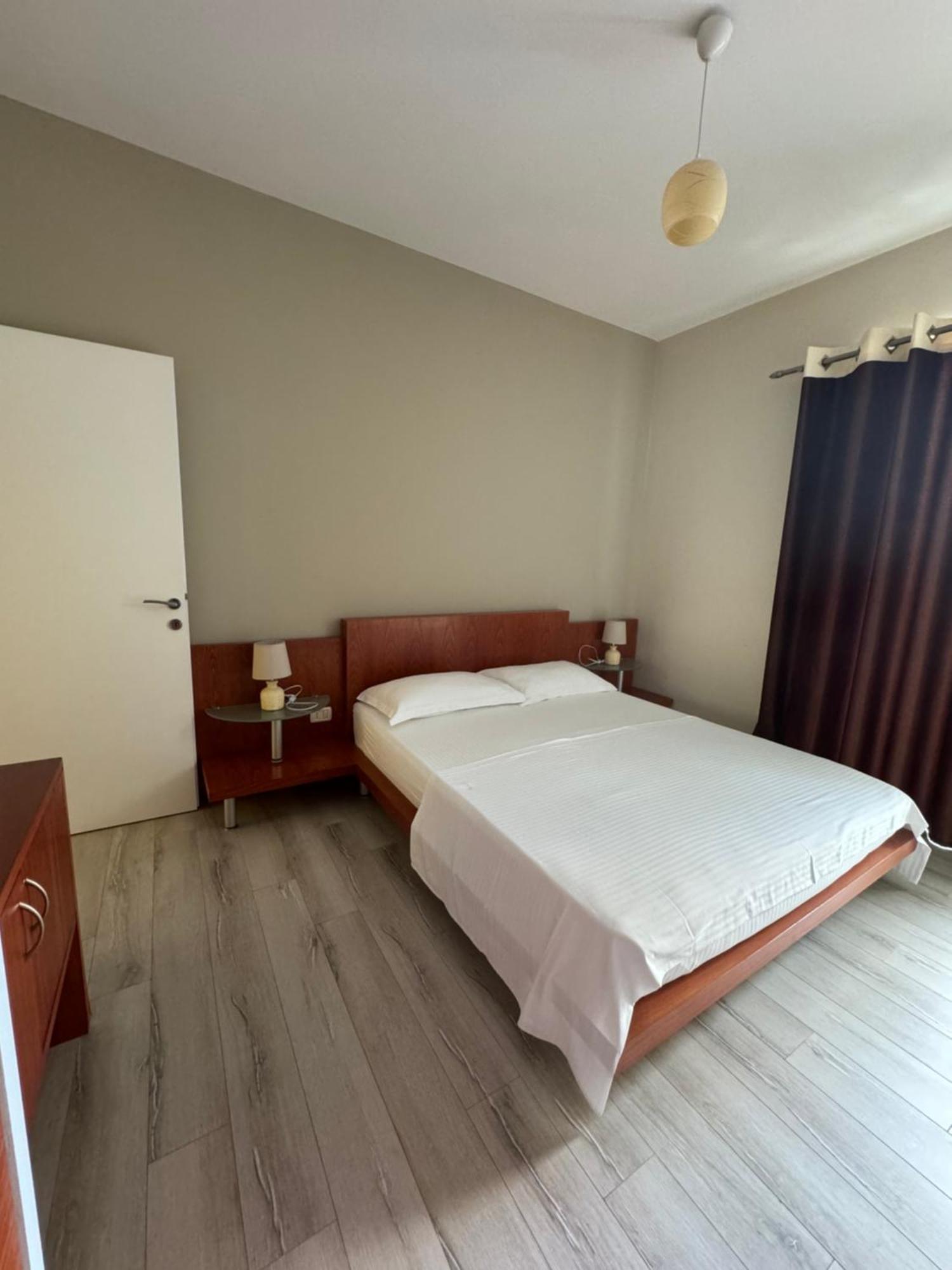 Violet's Boutique Apartments Saranda Extérieur photo
