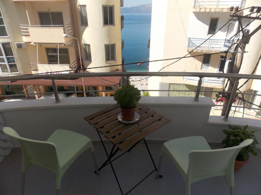 Violet's Boutique Apartments Saranda Extérieur photo