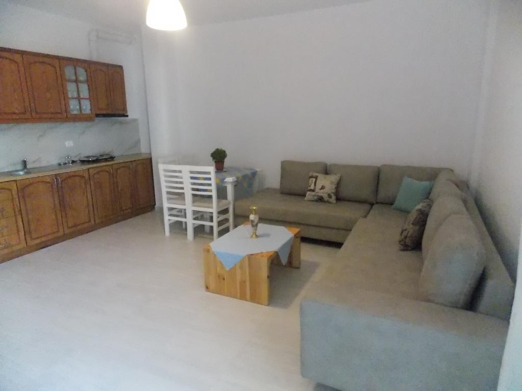 Violet's Boutique Apartments Saranda Extérieur photo